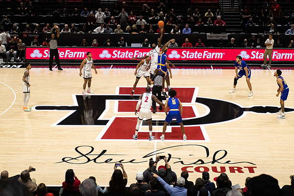 Sdsu basketball tip off photo