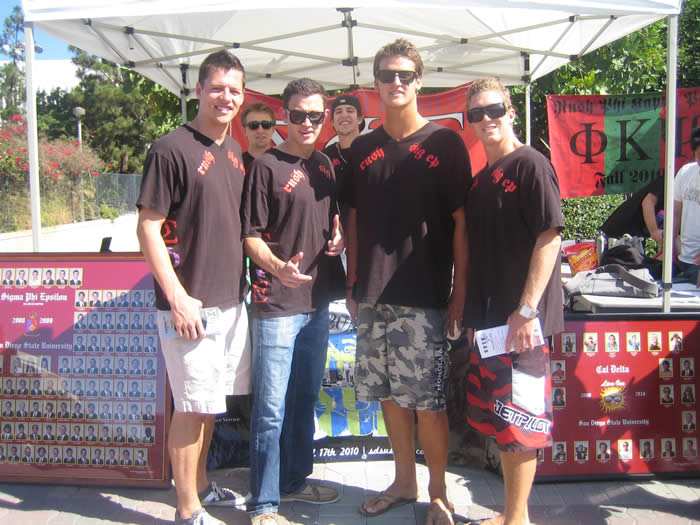 photo: student org group with fraternity members